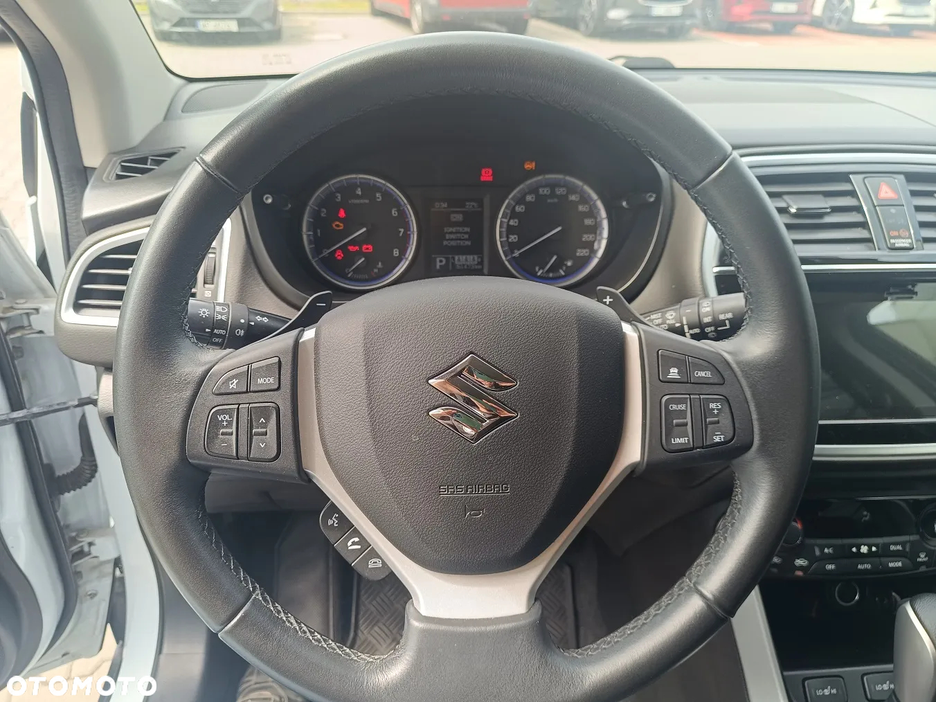 Suzuki SX4 - 10