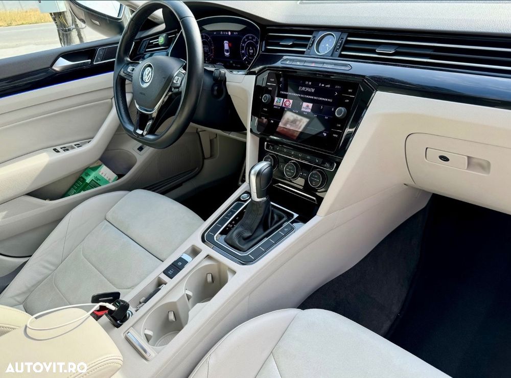 Volkswagen ARTEON 2.0 TDI DSG Elegance - 3