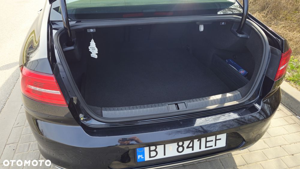 Volkswagen Passat 2.0 TSI BMT Highline DSG - 8