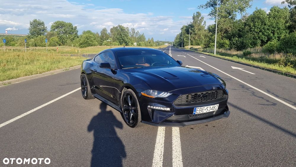 Ford Mustang 2.3 Eco Boost - 2