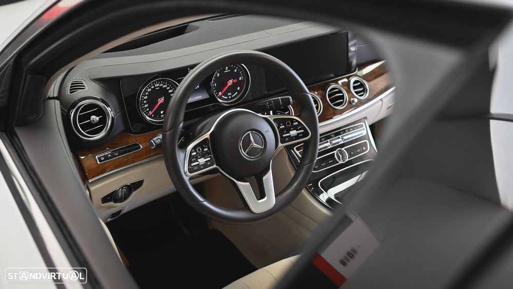 Mercedes-Benz E 300 de 4Matic T 9G-TRONIC Avantgarde - 49