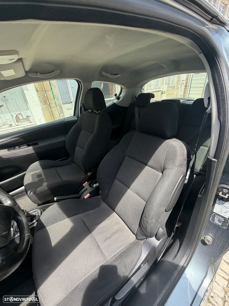 Peugeot 207 1.6 HDi Sport - 6