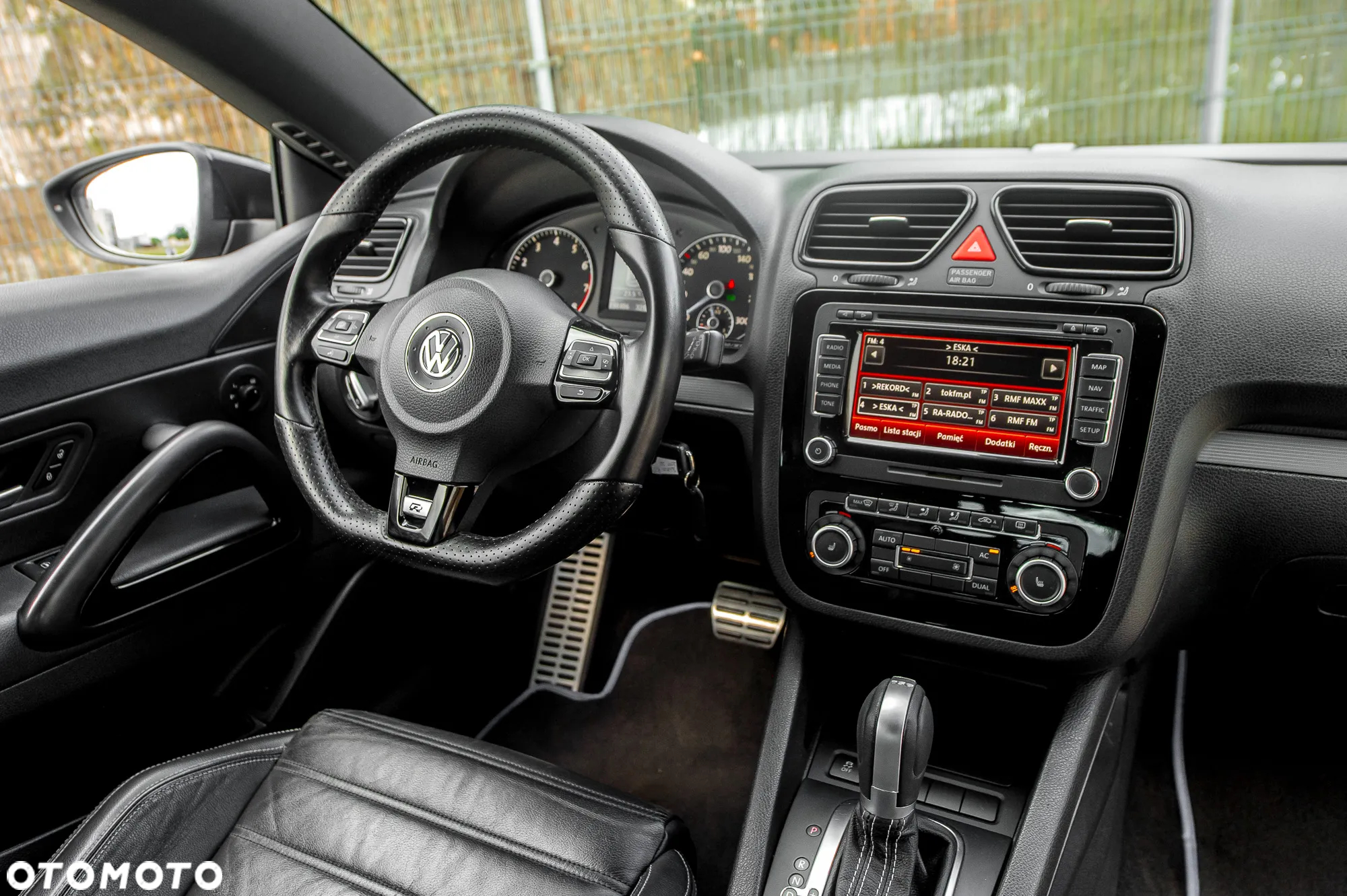 Volkswagen Scirocco 2.0 TSI R DSG - 28