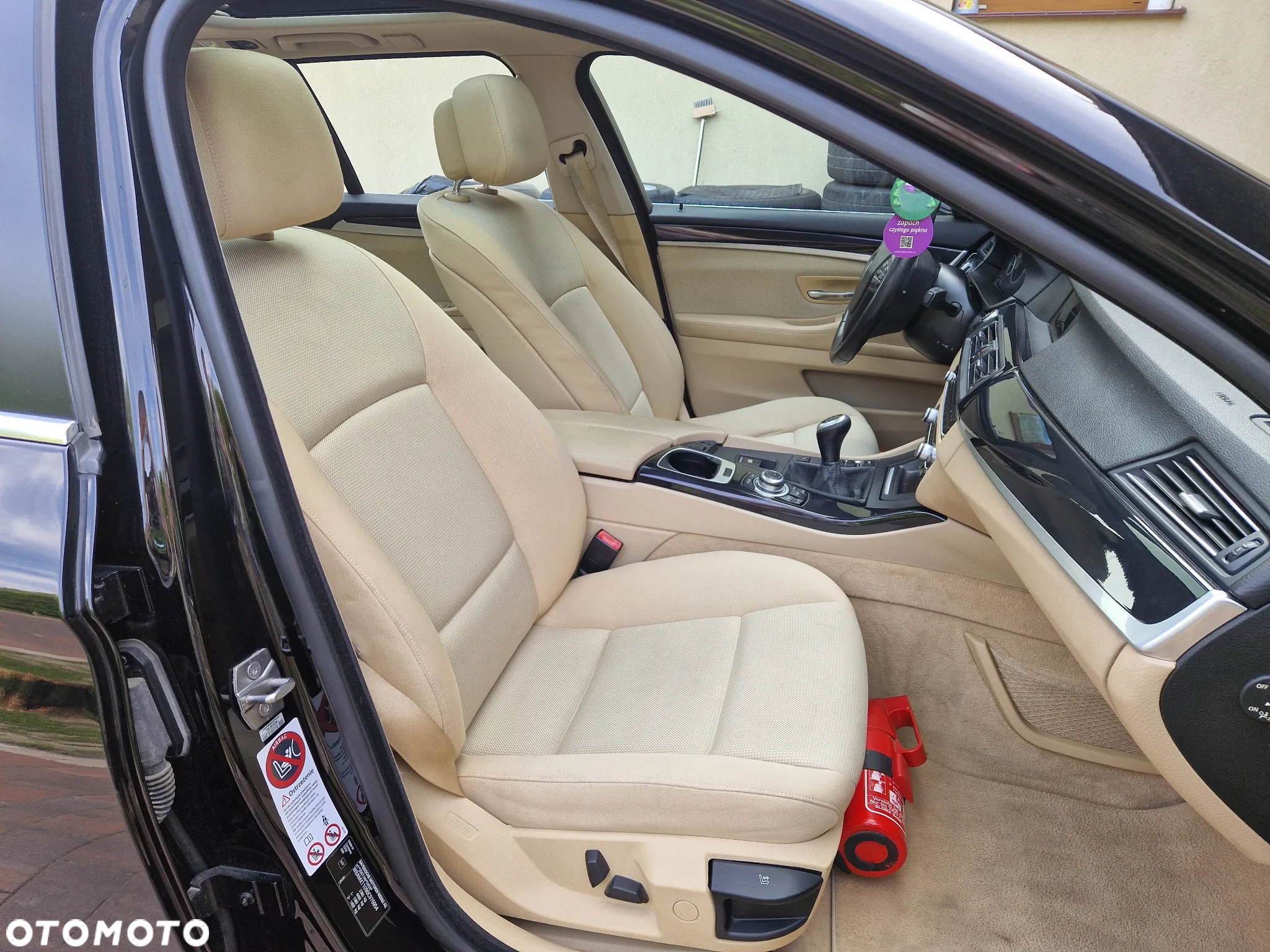BMW Seria 5 520d - 14