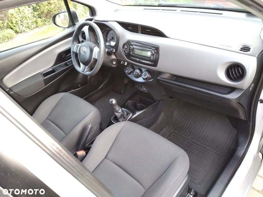 Toyota Yaris 1.0 Active - 15