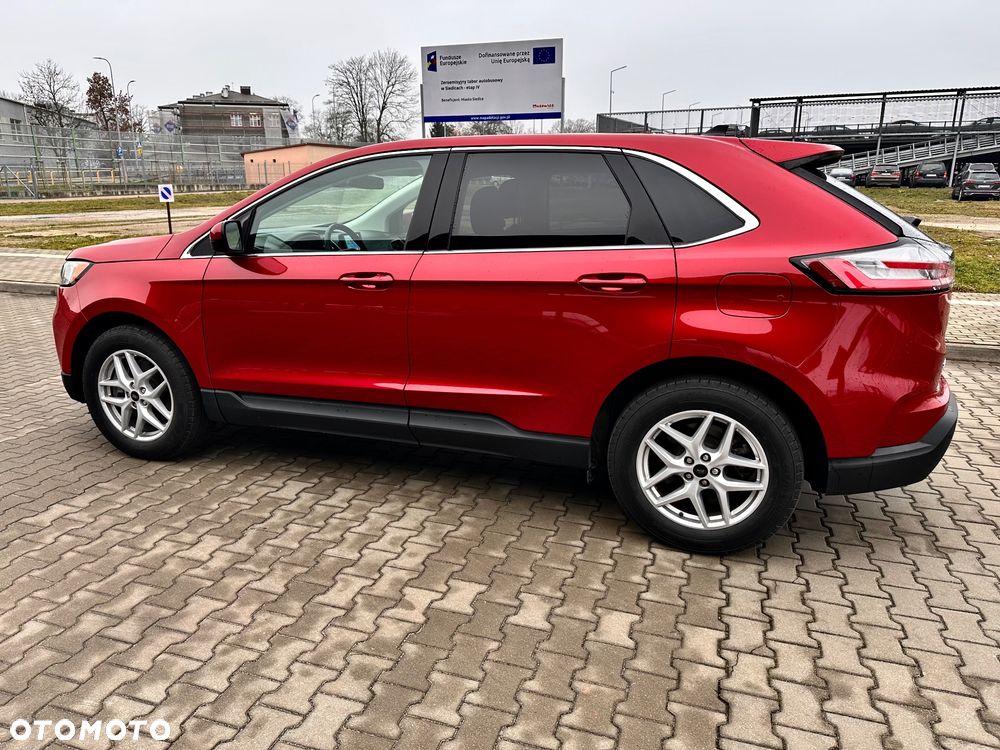 Ford Edge - 8