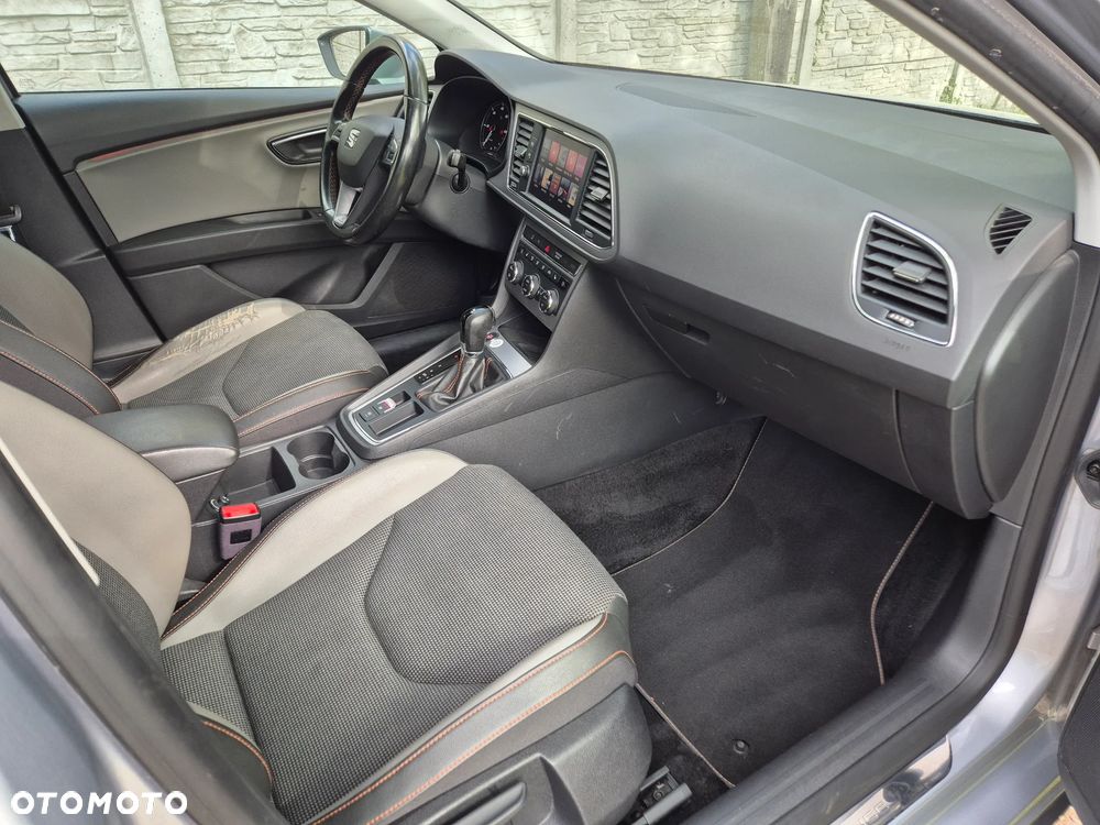 Seat Leon 2.0 TDI DPF Start&Stop DSG XCELLENCE - 15
