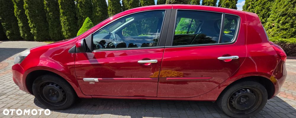 Renault Clio 1.2 16V Dynamique - 12