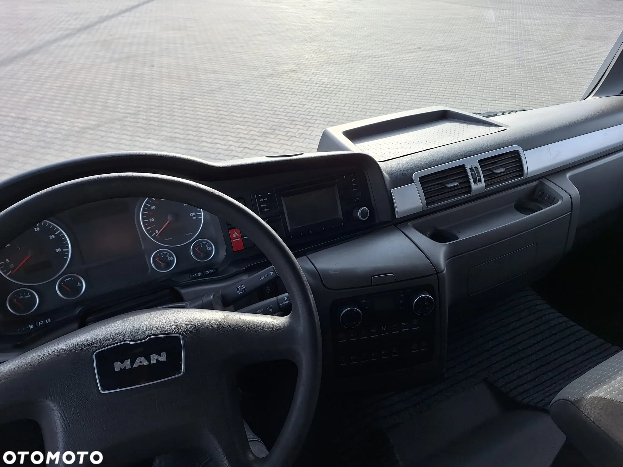 MAN TGL - 19