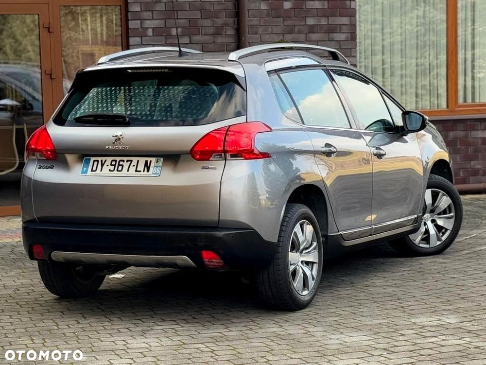 Peugeot 2008 - 17