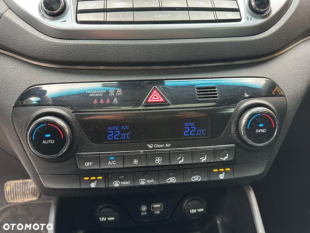 Hyundai Tucson 2.0 CRDi 4WD Automatik Style - 11