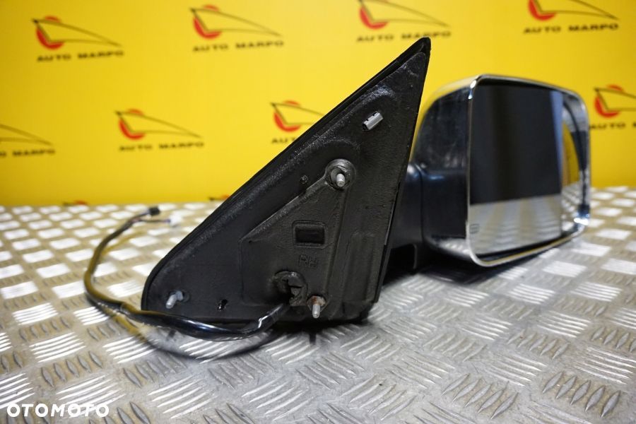 DODGE RAM 2500 2013 - 2018 Lusterko Zewnętrzne Prawe 16 PIN USA - 8