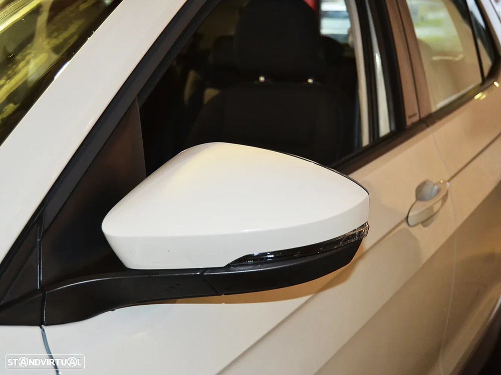 VW T-Cross 1.0 TSI - 4