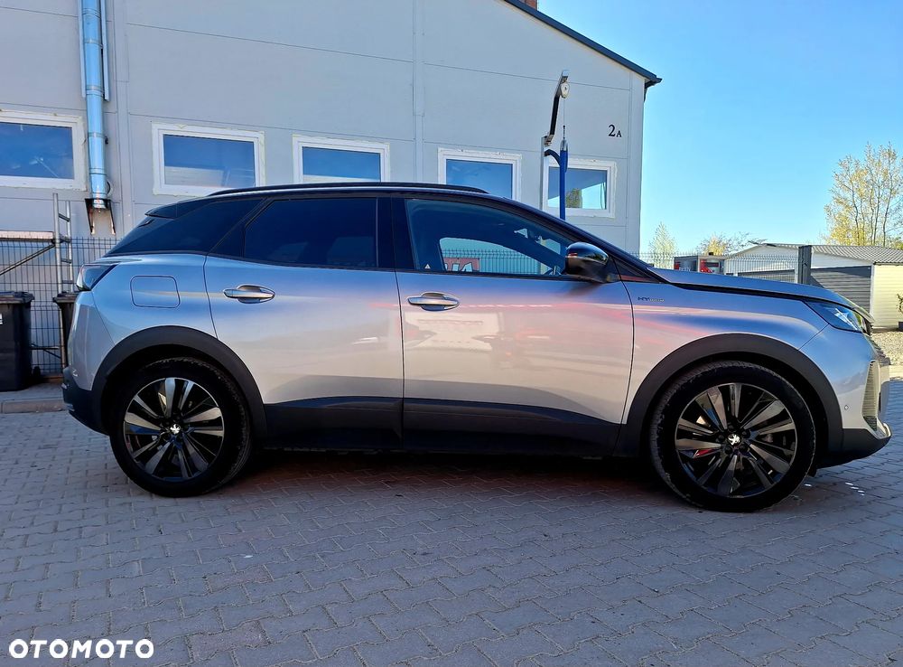 Peugeot 3008 225 e-EAT8 GT - 3