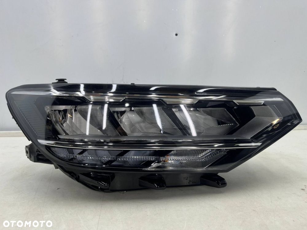 Lampa reflektor VW Passat B8 19-23r. LIFT LED prawa przednia ORYGINALNA 3g1941036 - 1