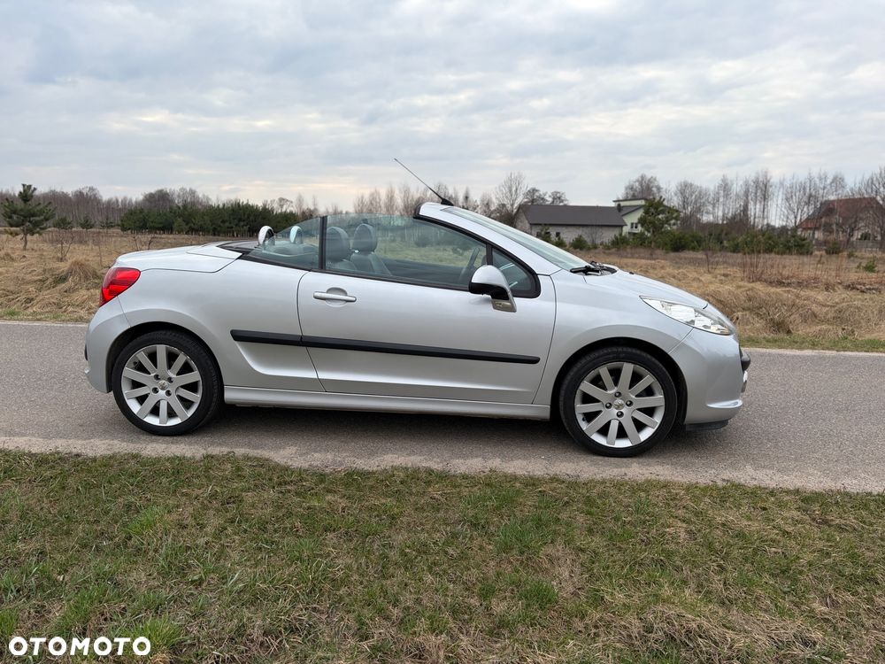 Peugeot 207 120 Sport - 14