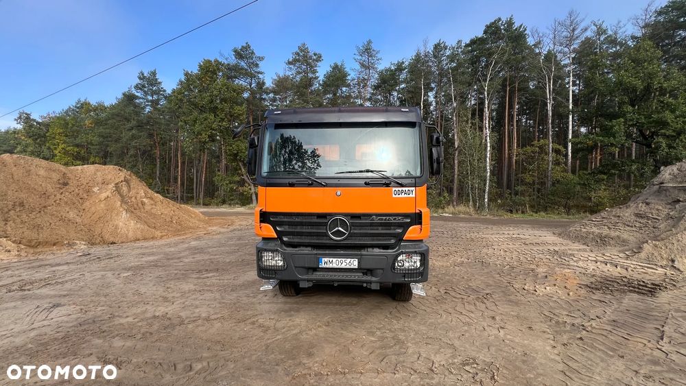 Mercedes-Benz Actros - 2
