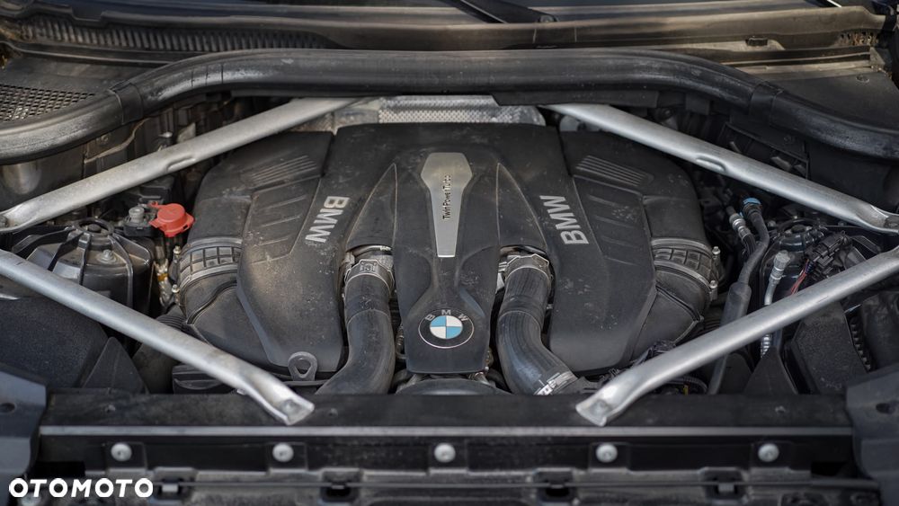 BMW X5 xDrive50i - 20