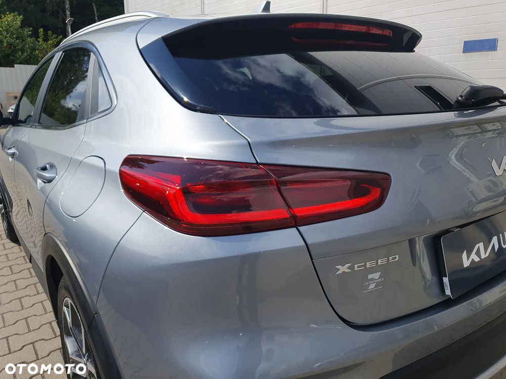 Kia XCeed 1.5 T-GDI M - 24