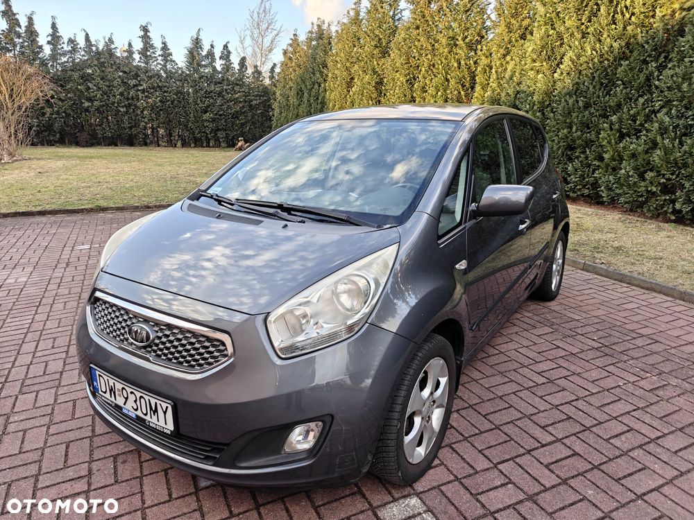 Kia Venga - 1