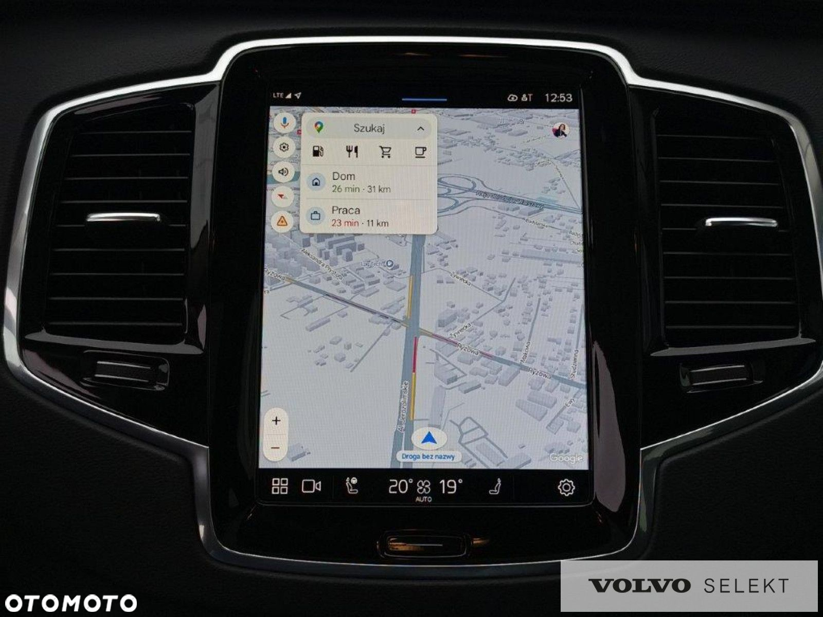 Volvo XC 90 - 22