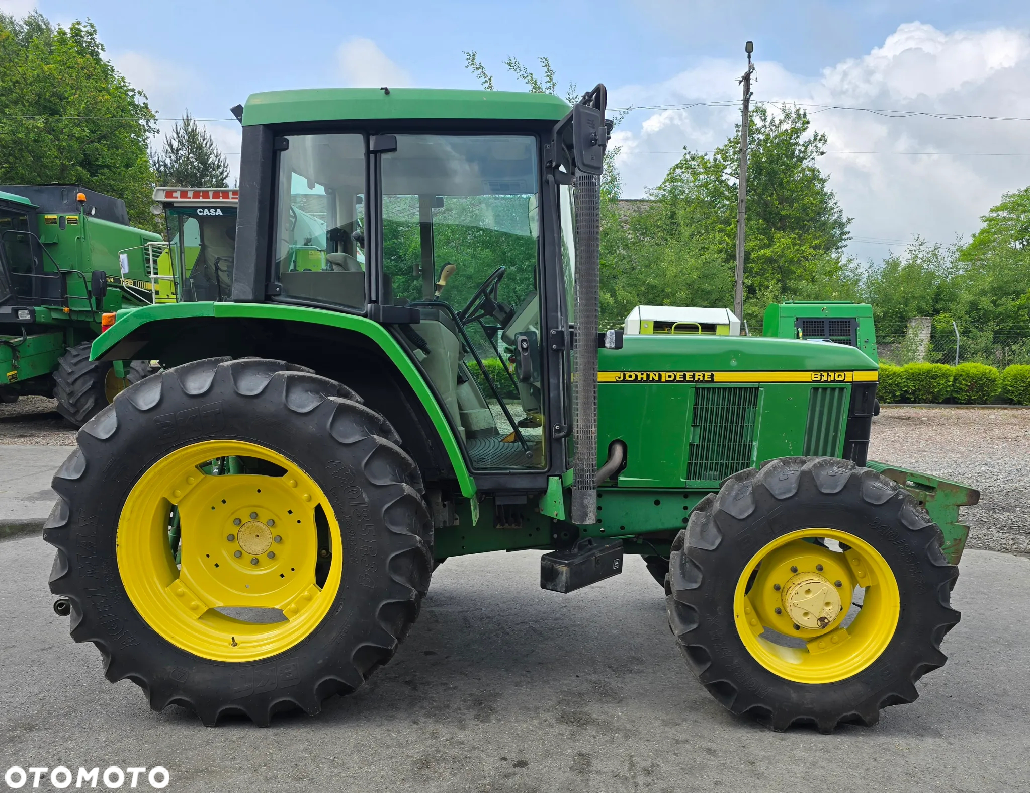 John Deere 6110 - 7