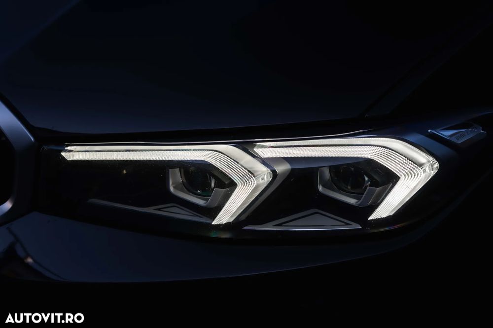 BMW Seria 3 318d AT MHEV - 12