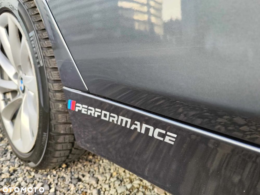 BMW Seria 3 318d Blue Performance - 14