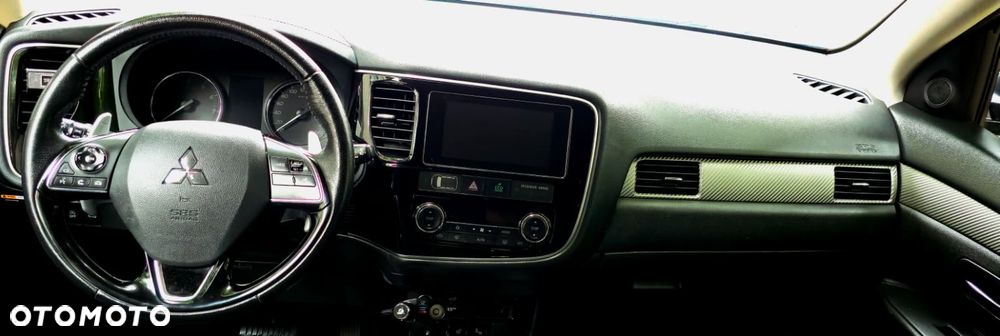 Mitsubishi Outlander 2.0 4WD CVT Edition+ - 23