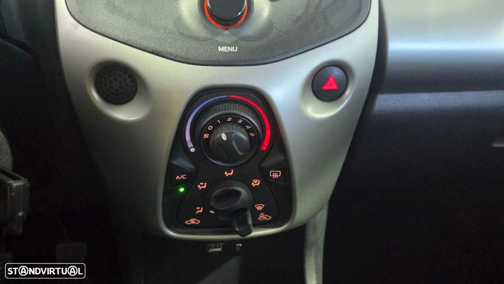 Peugeot 108 1.0 VTi Style - 23