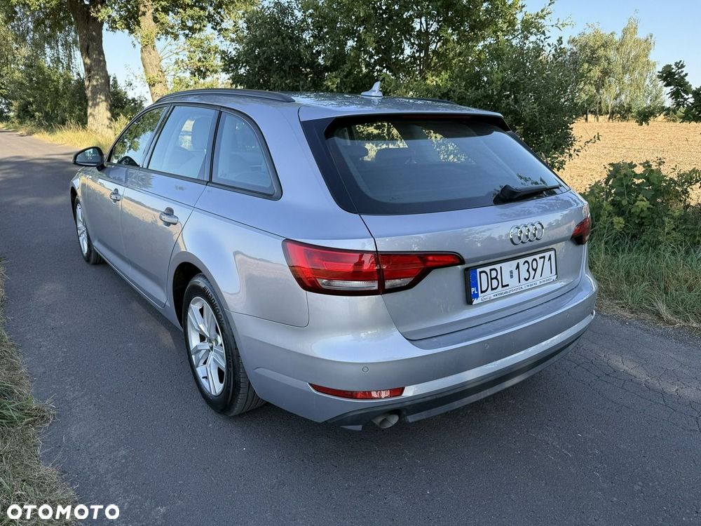 Audi A4 Avant 2.0 TDI S tronic design - 6