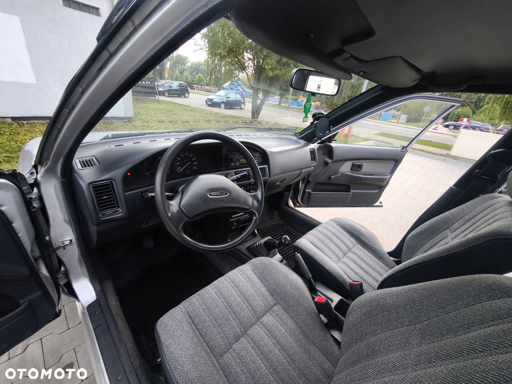Toyota Corolla - 6
