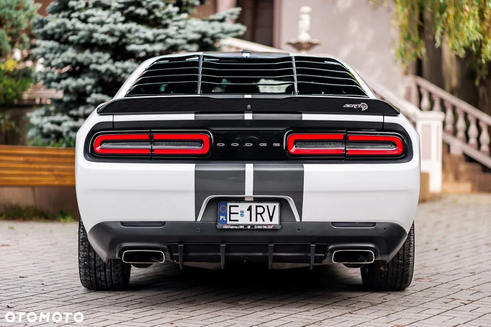 Dodge Challenger 5.7 R/T - 20