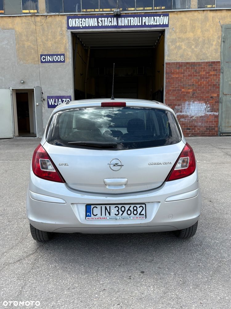 Opel Corsa 1.3 CDTI Essentia - 3