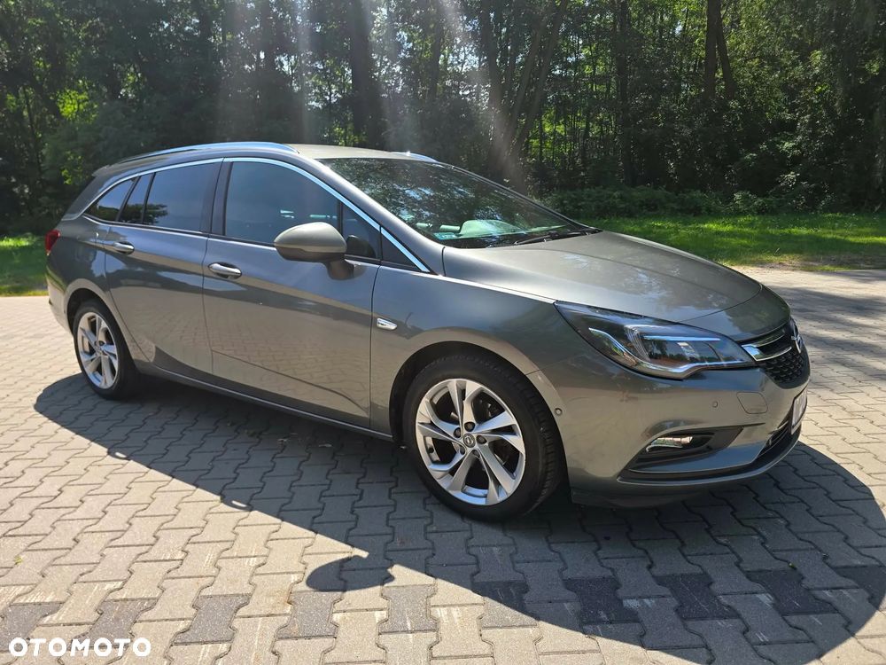 Opel Astra - 1