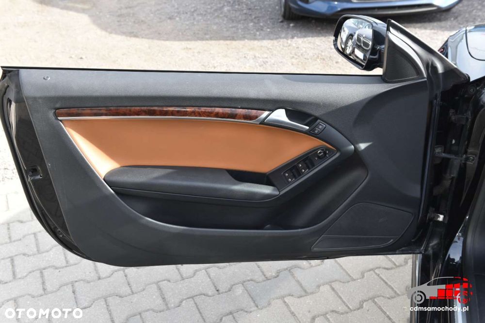Audi A5 Cabrio - 12