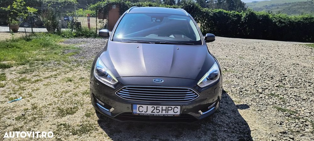 Ford Focus 2.0 TDCI Powershift Titanium - 1