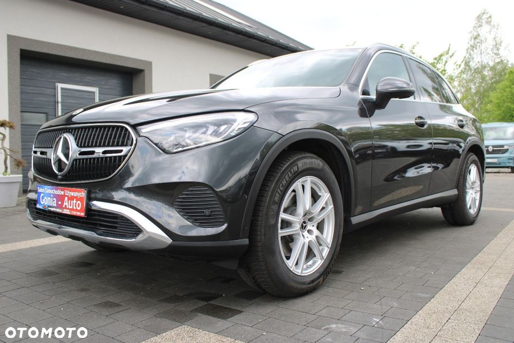 Mercedes-Benz GLC - 11