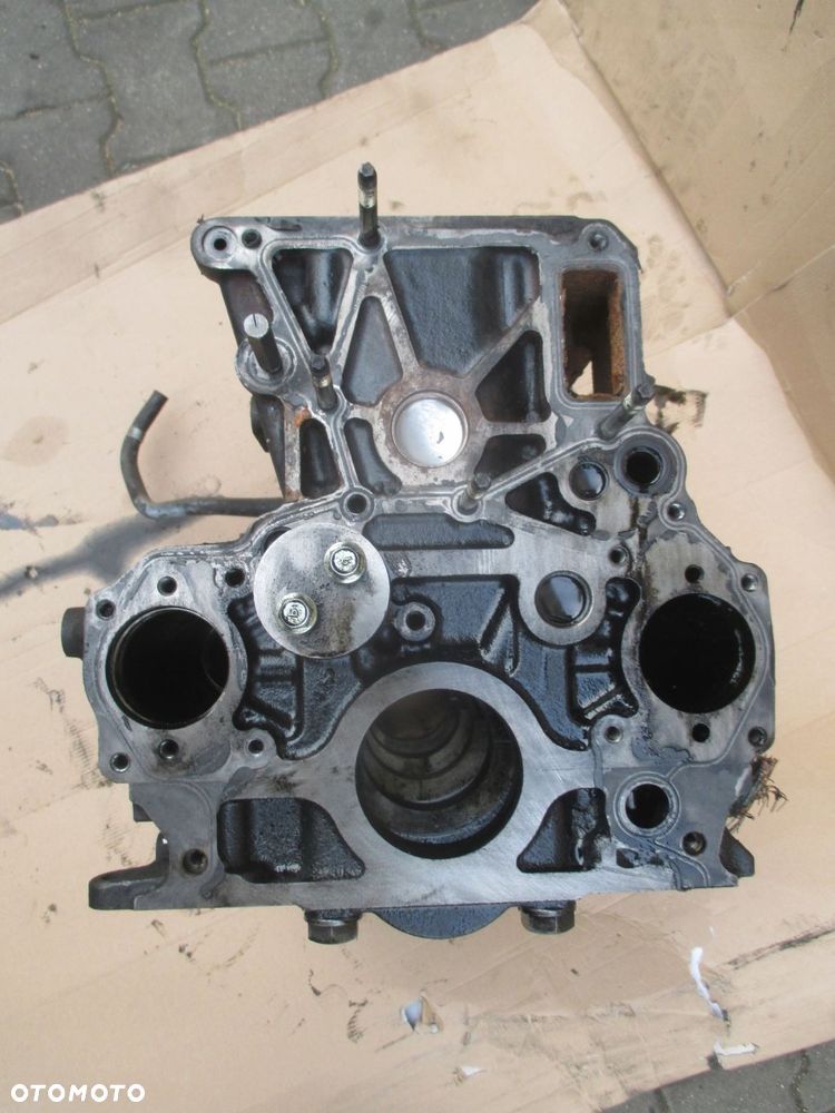 blok silnika renault mascott 3.0 zd3 03-10 uszk. - 5
