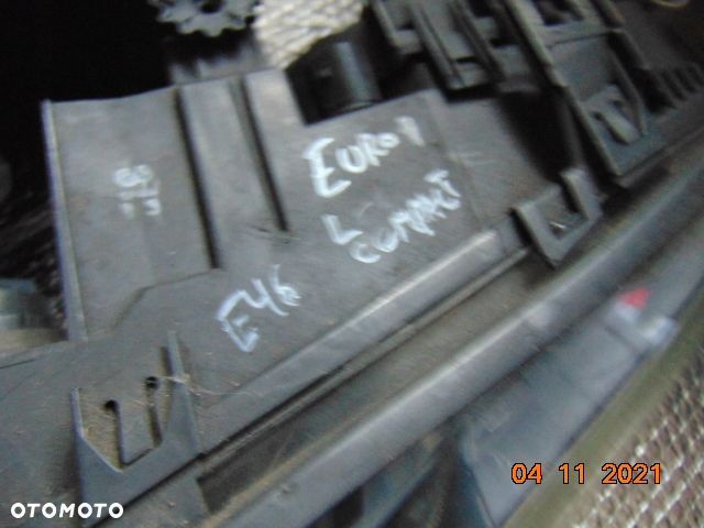 BMW E46 COMPACT LAMPA przednia przód H7 EUROpa OK - 7