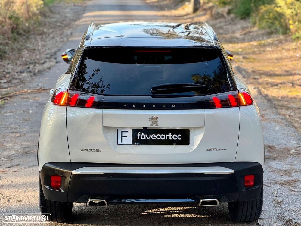 Peugeot 2008 1.2 PureTech GT - 20
