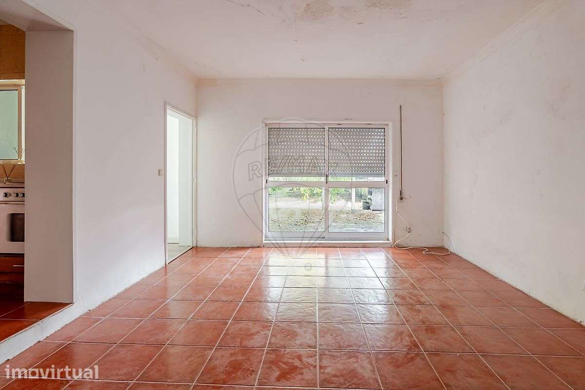 Moradia T2 para venda - Grande imagem: 3/41