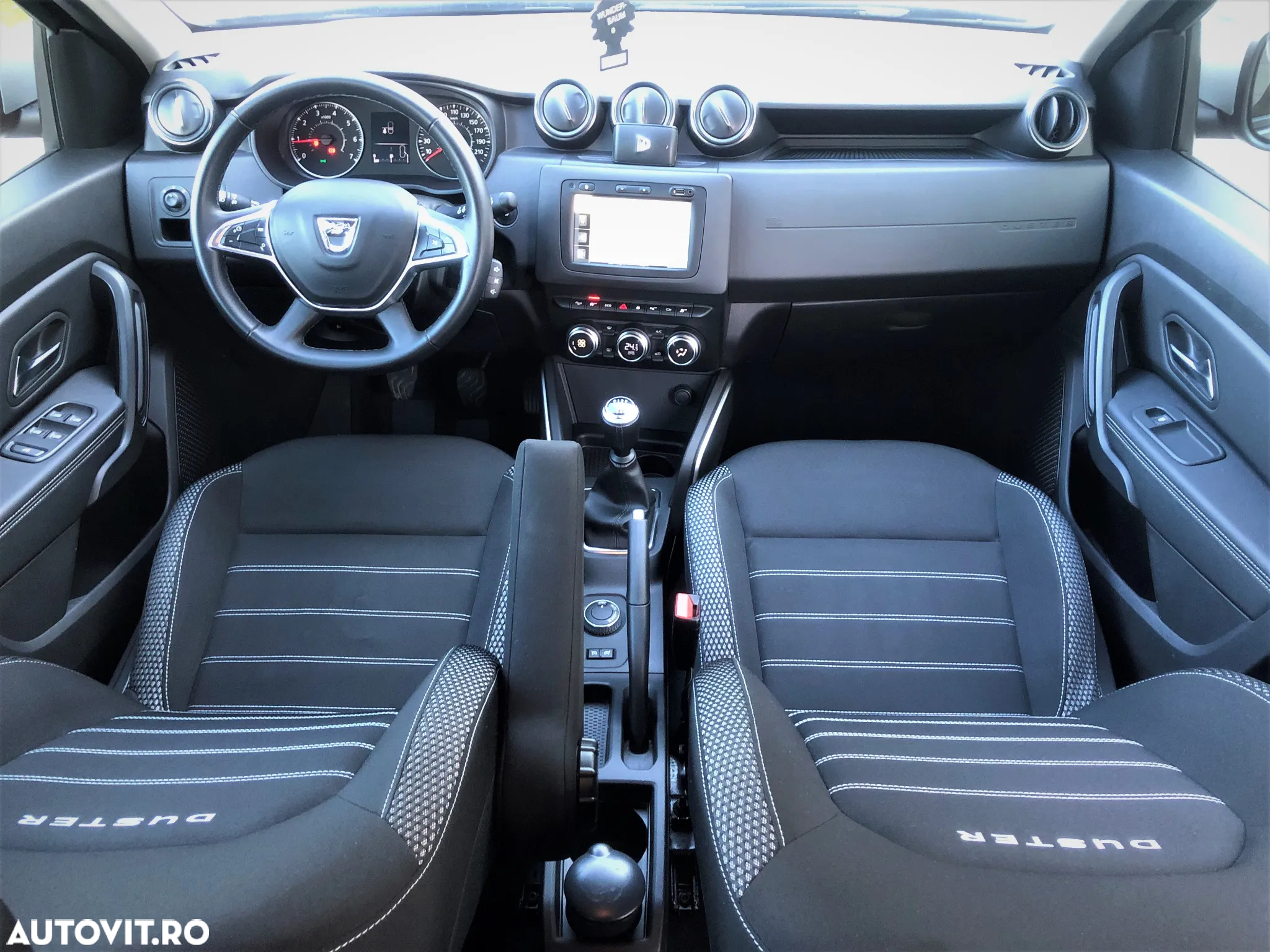 Dacia Duster 1.5 Blue dCi 4WD Prestige jante 17" - 7