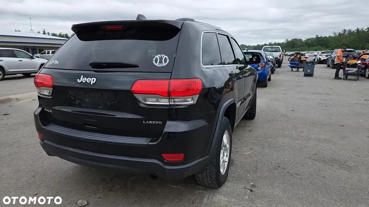 Jeep Grand Cherokee - 20