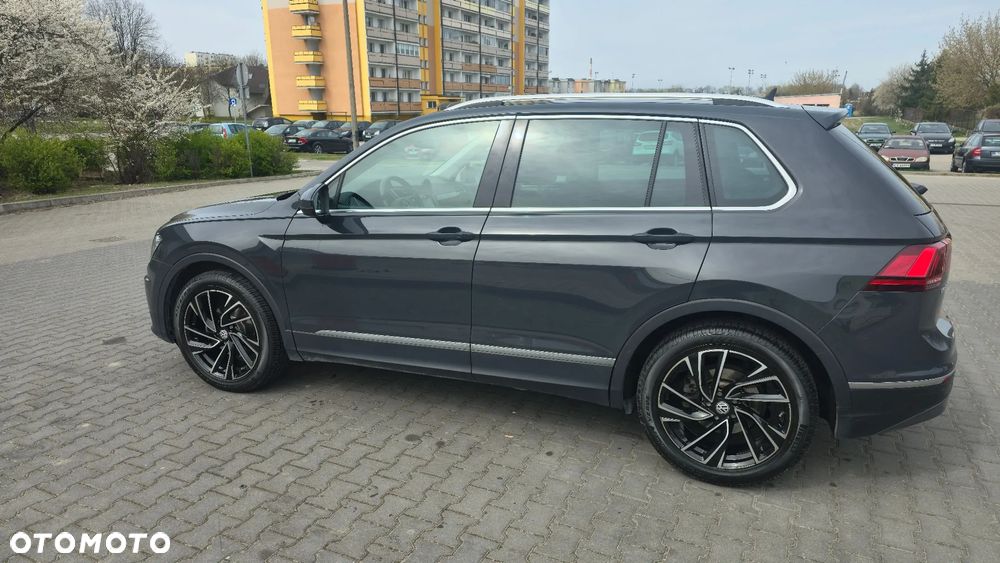 Volkswagen Tiguan - 9