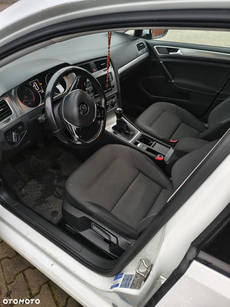 Volkswagen Golf 1.6 TDI BMT Comfortline - 6