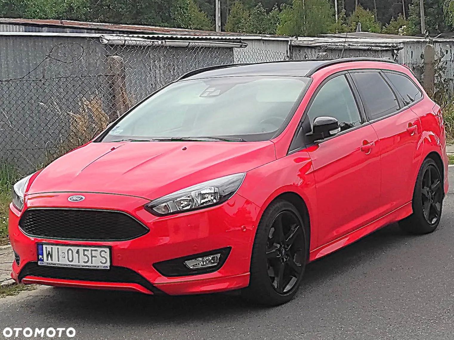 Ford Focus 1.5 EcoBoost Red Edition ASS - 1