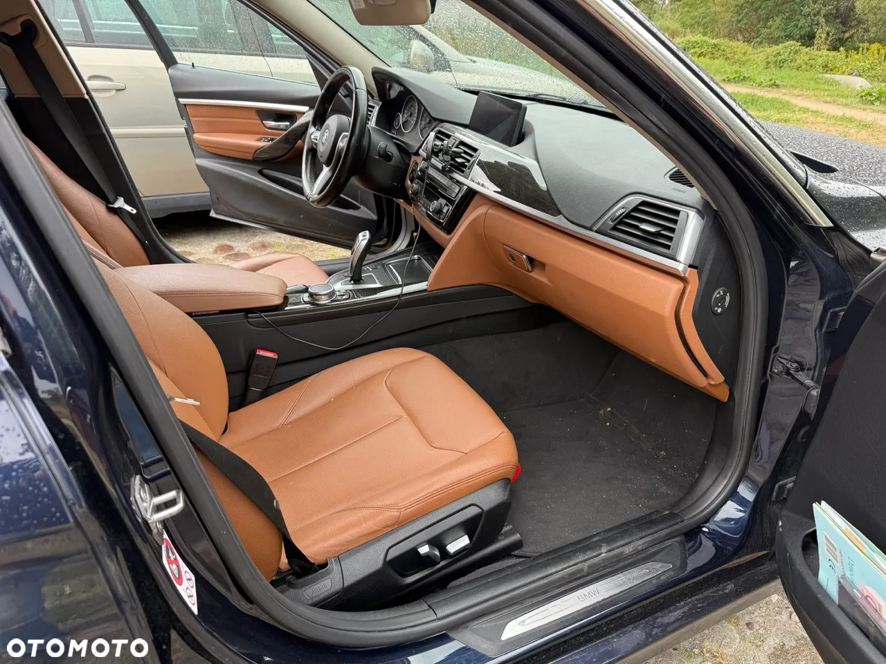 BMW Seria 3 320i xDrive Luxury Line - 6