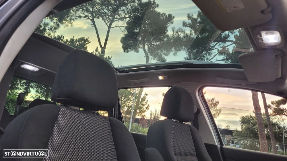 Peugeot 307 SW 1.6 HDi FAP SE Navteq - 9