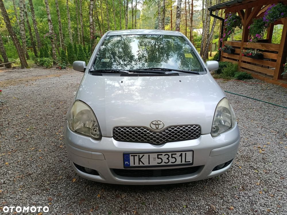 Toyota Yaris 1.0 Sol - 3